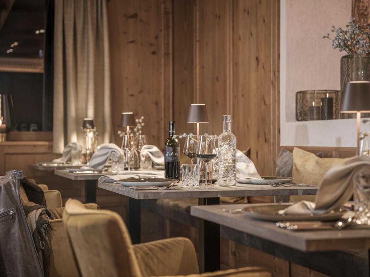Hotel Bergkristall Zillertal - Adults Only 14 Years Plus Хипах Екстериор снимка