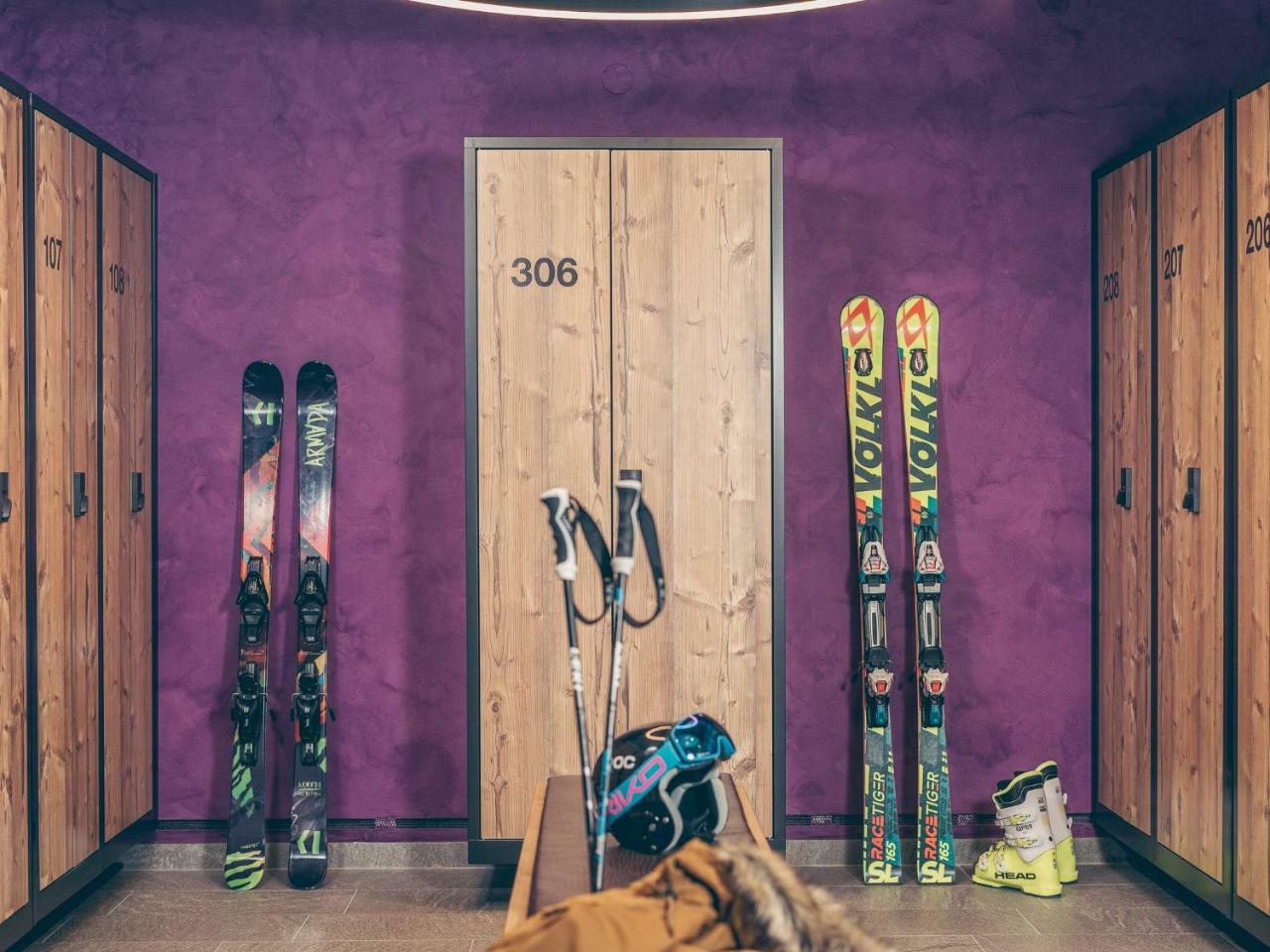 Hotel Bergkristall Zillertal - Adults Only 14 Years Plus Хипах Екстериор снимка